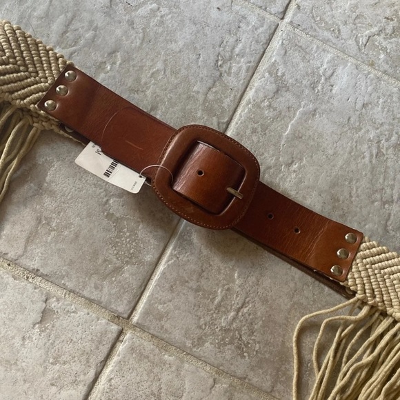 NWT Free People Desert Flower Fringe Leather Belt - Picture 4 of 4